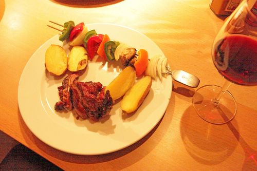 RoesleGrill12ERsterVersuch LammGemüse_0048 Kopie
