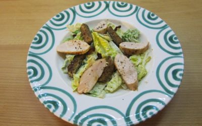 Kochende Kunden: Bernd Müllers Freude über sous-vide-gegarte Hähnchenbrust auf Caesar-Salat