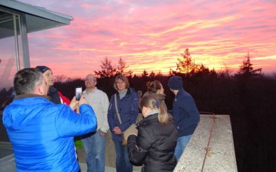 Grandioser Sonnenuntergang und Winterwanderung zur Edelweißhütte und dem Arzbergturm