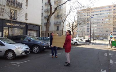 Paris im April: Schreibtisch für Claudia
