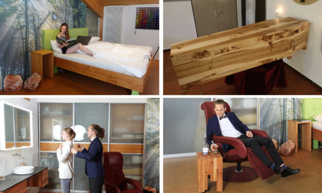 Newsletter 188: Schlosshof-Serenade, grünes Bett mit Badezimmer, Spiegelschrank und Relaxsessel, Western-Sarg, Nachhaltigkeitspreis, Stein-Messe, Musketiere im DHT, Übriges mit Tucholsky