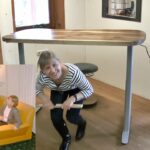 Newsletter 193: Vor- und Nachteile von Masssivholzküchen; Umfrage rund oder eckig? Markus Miele schreibt uns; Innovationspreis Ergonomie; Lesung Denis Scheck;