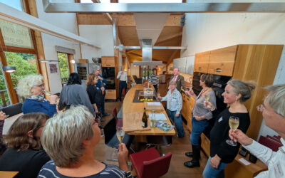 Pressemeldung: Tag des Schreiners und der Küche mit Reh-Kochworkshop am 8. Nov.