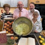 Kochworkshop und Lesung mit Denis Scheck und Eva Gritzmann und „Kafkas Kochbuch“ bei den 25. Unterkrumbacher Werkstatt-Tagen