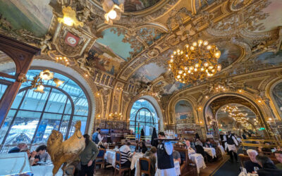 Paris – Unterkrumbach: Halloween, Crêpes Suzette am Gare de Lyon, Beef Tatar, handgerollte Sushi und die Gerhard Richter Ausstellung in der Louis Vuitton Fondation