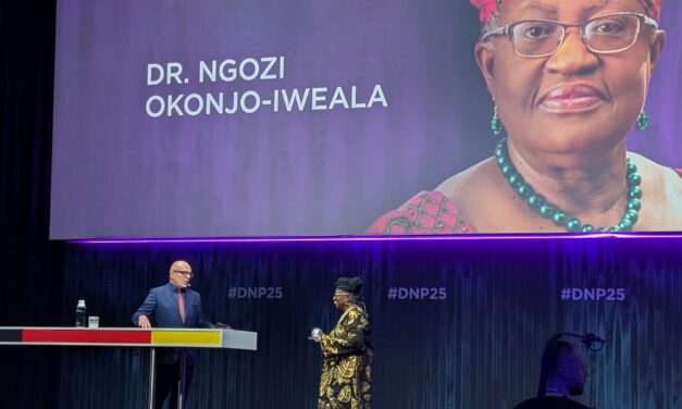 Der Deutsche Nachhaltigkeitspreis in Düssseldorf nebst Einrichtungsmesse und Fototermin