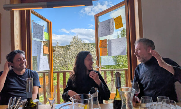 Workshop der SynergisTen in Unterkrumbach zur Vorbereitung des Festivals         im Rahmen der Werkstatt-Tage im September